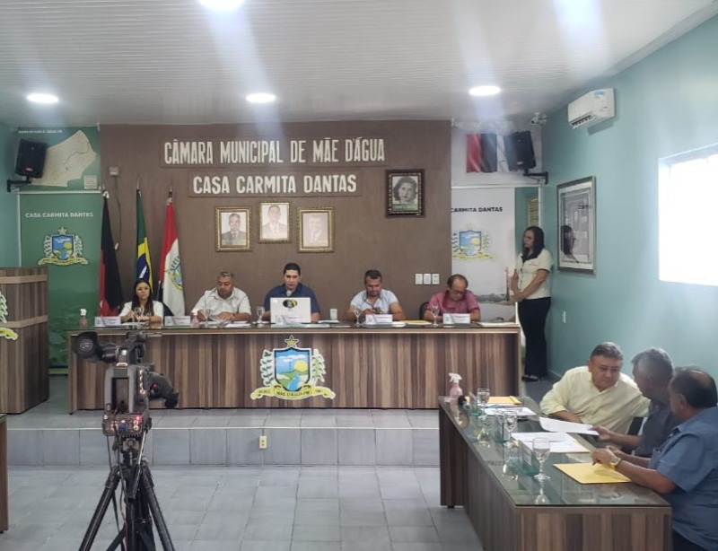Cmara de Me D'gua realizou nesta tera-feira (18) mais uma sesso ordinria