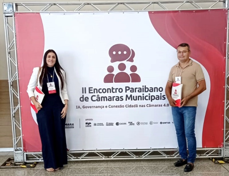 Presidente da Cmara de Me Dgua e Vereadora, participam do II Encontro Paraibano de Cmaras Municipais